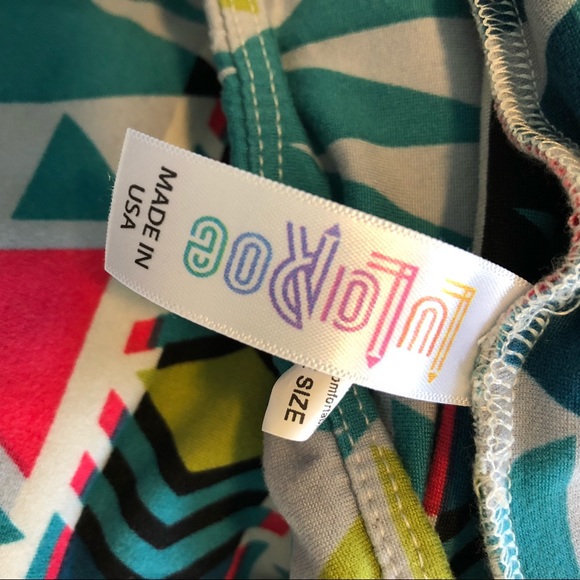 LuLaRoe OS leggings geo print - Picture 3 of 4